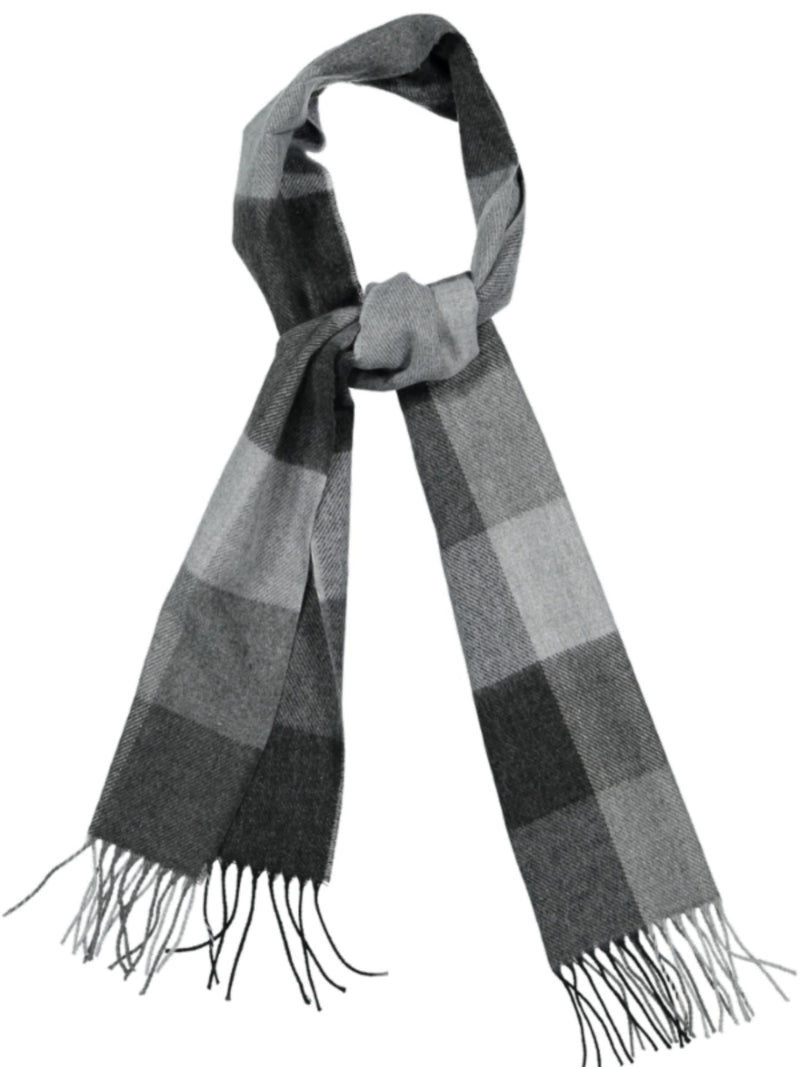 Squared scarf