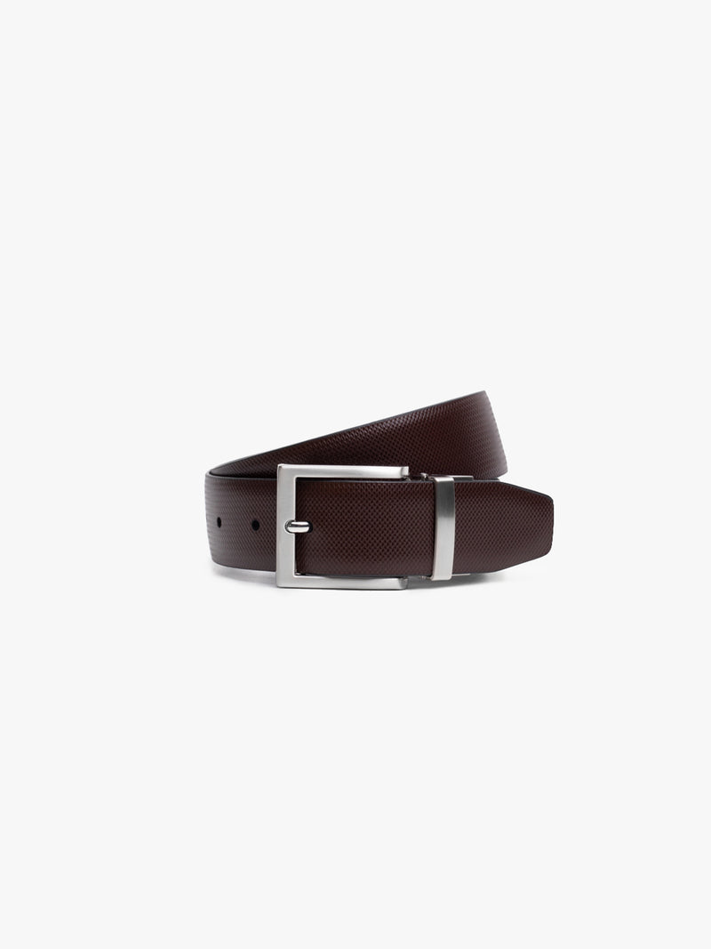 Reversible belt with buckle