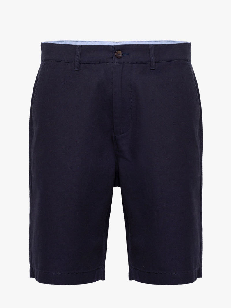 Pantalones cortos chinos estructurados de color azul en algodón de corte clásico