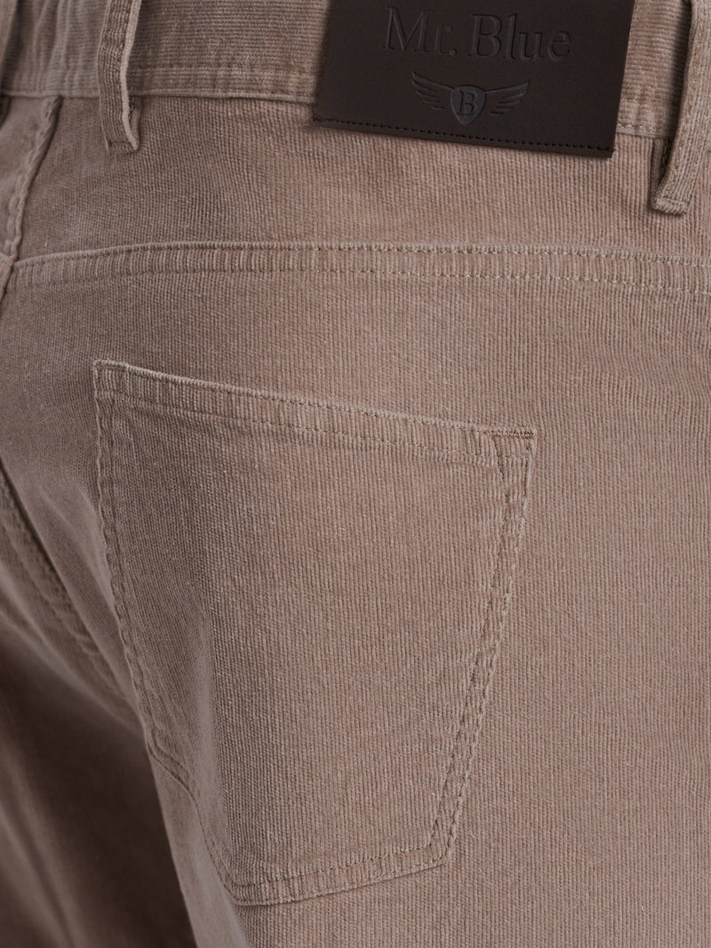 Pantalon chino coupe slim beige