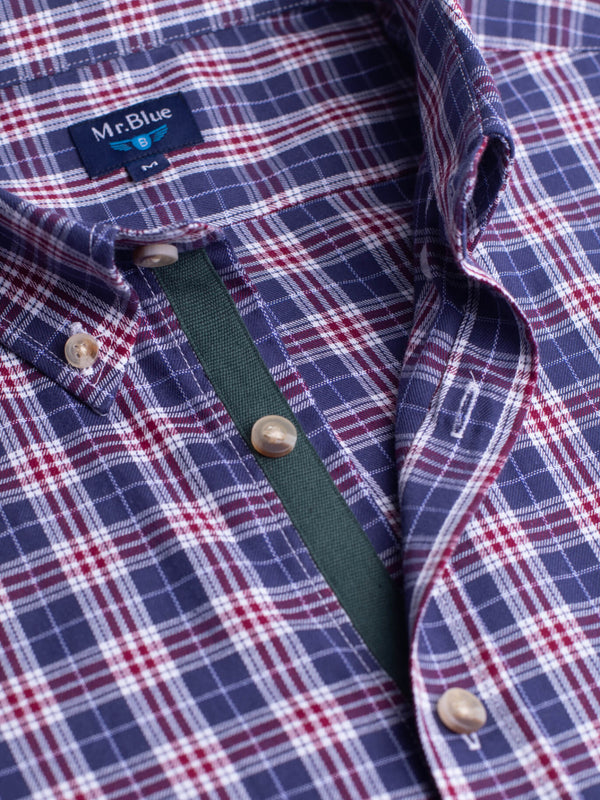 Camisa algodão aos quadrados azul escuro e vermelho com bolso e detalhes