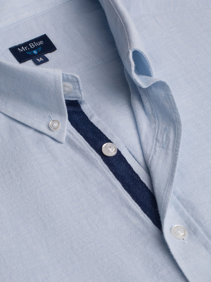 Camisa linho manga curta azul intermédio com detalhes
