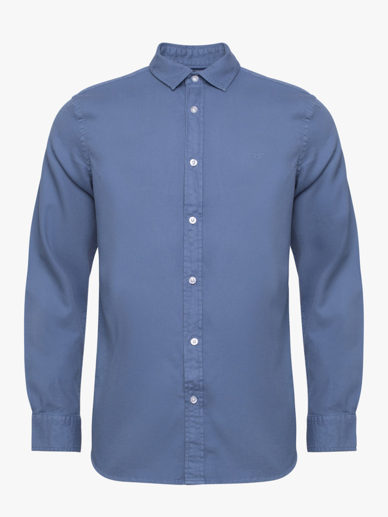 Camisa linho azul denim e branco Tailored Fit com logo bordado