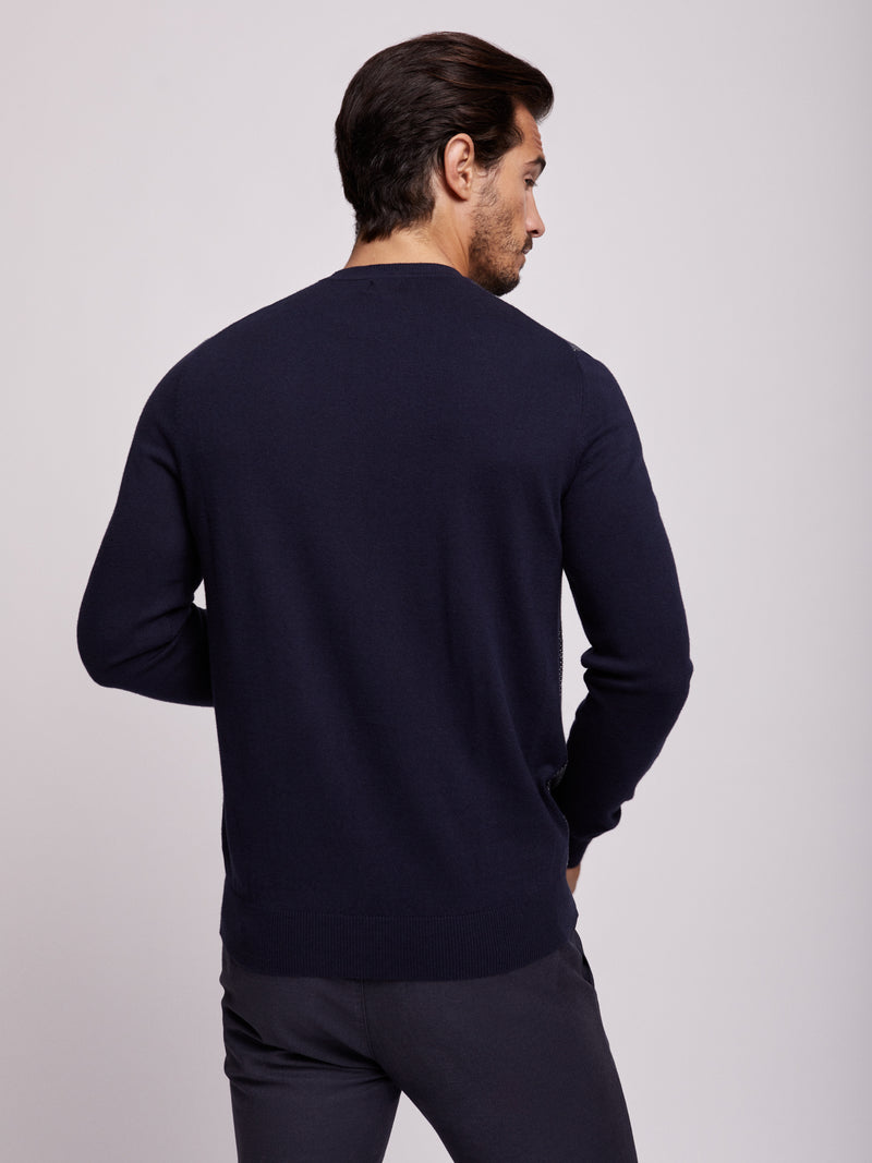 Pull bleu coupe classique