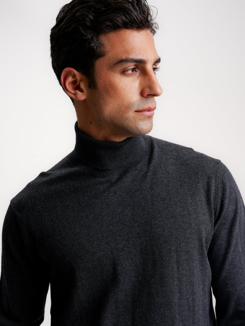 Black Slim Cashmere Pullover