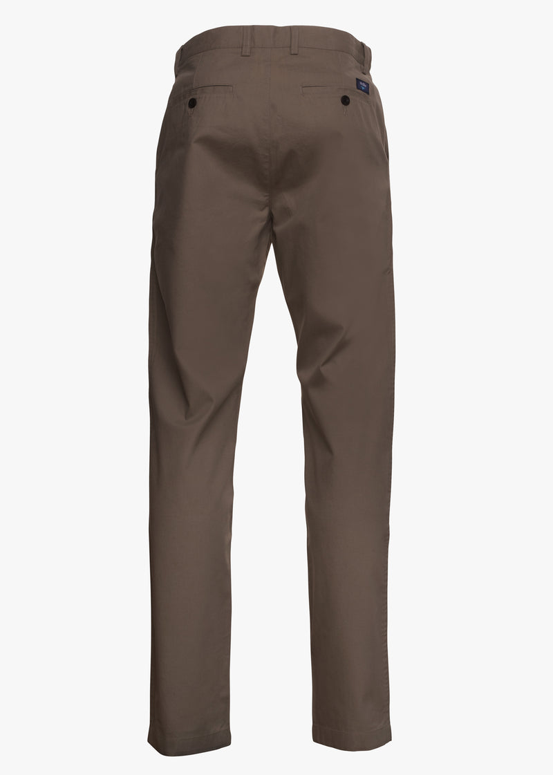 Pantalon Chino Coupe Ajustée En Sergé Uni