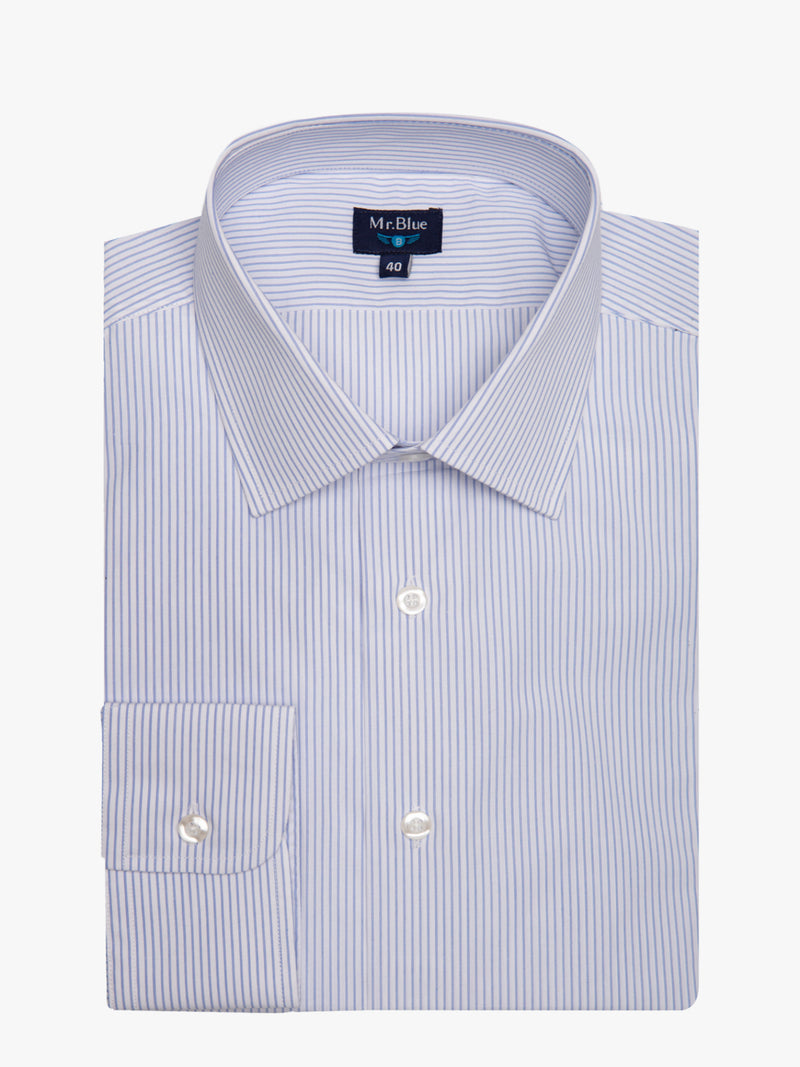 Chemise en popeline bleue coupe classique