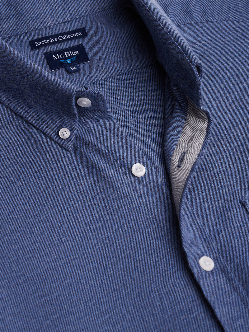 Chemise en flanelle bleue coupe classique